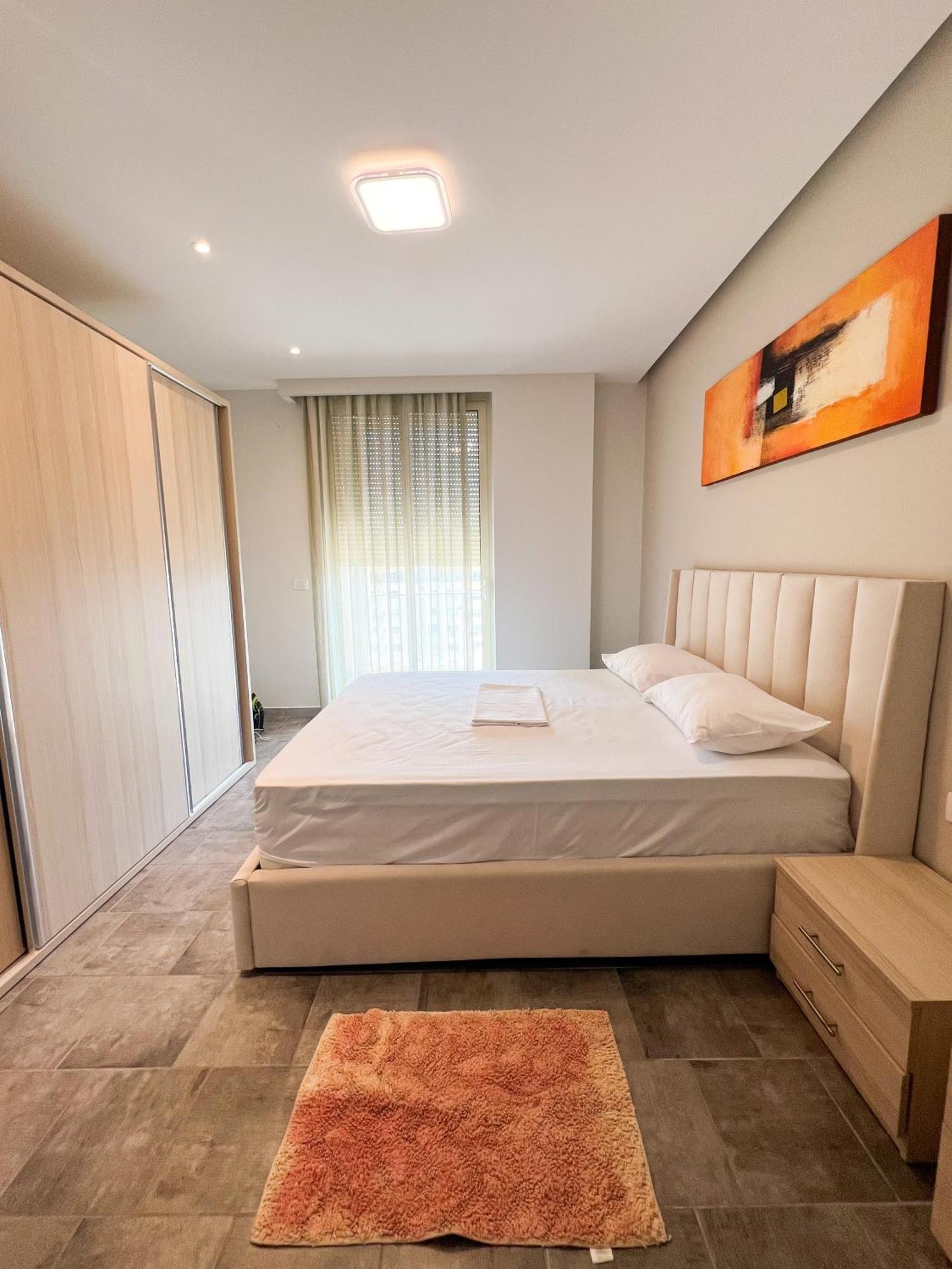 Sea View Apartments Дуррес Екстер'єр фото