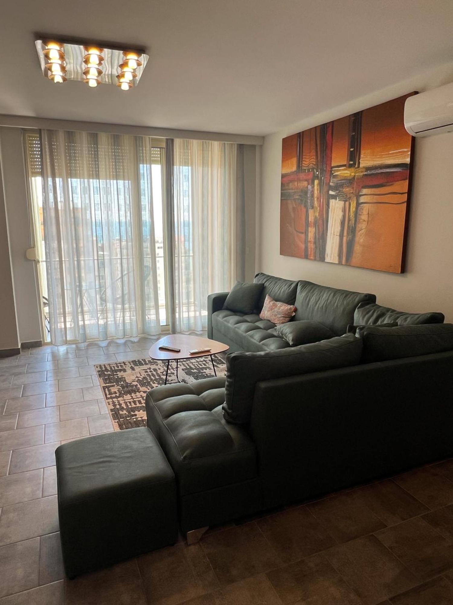 Sea View Apartments Дуррес Екстер'єр фото